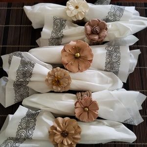 Set of New Napkins Rings